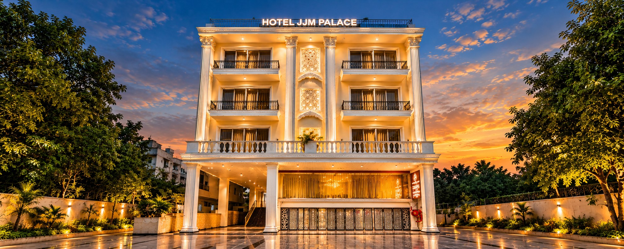 Hotel JJM Palace