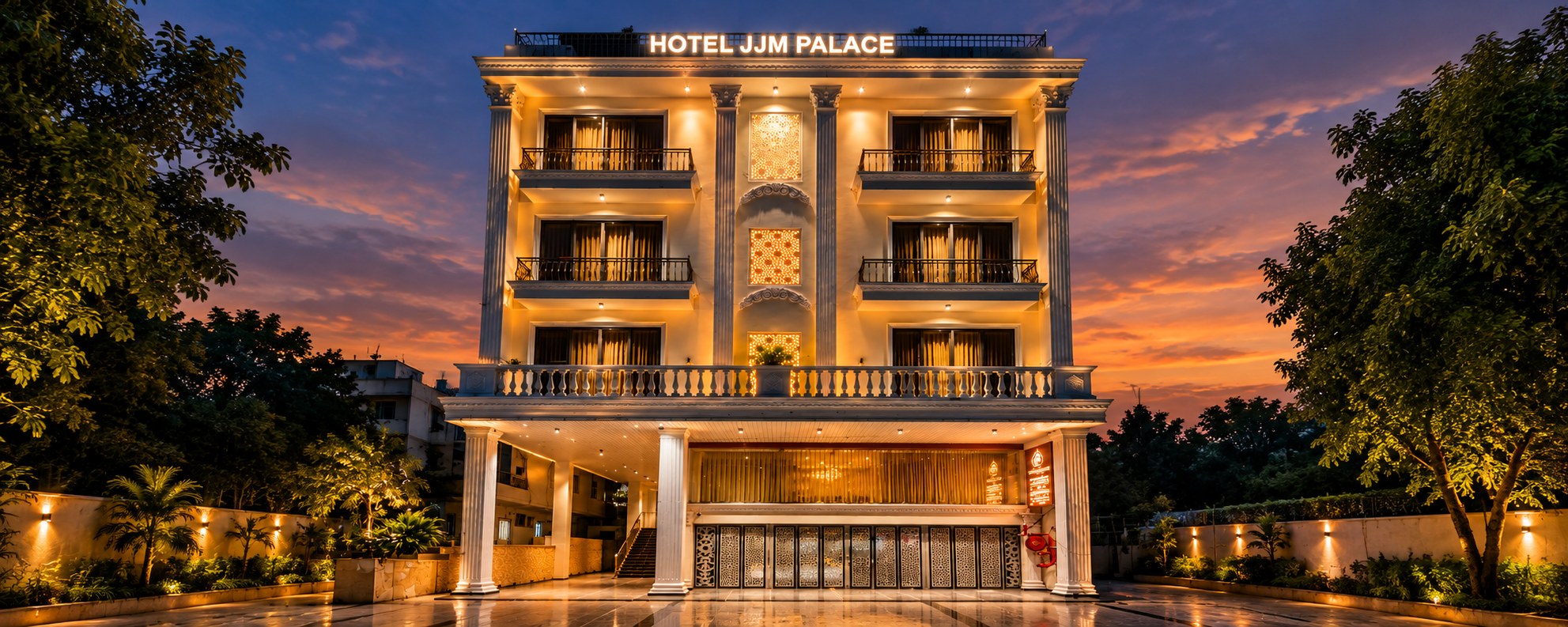 Hotel JJM Palace